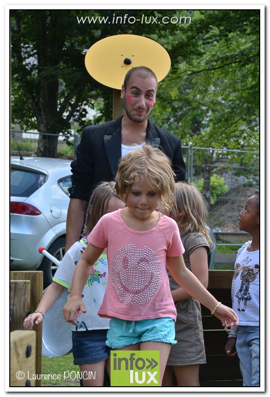 //media/jw_sigpro/users/0000002529/fetenationalehabay2017/Laurence PONCIN-5597